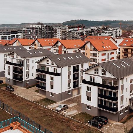 City View Apartment With Free Parking Cluj-Napoca Buitenkant foto