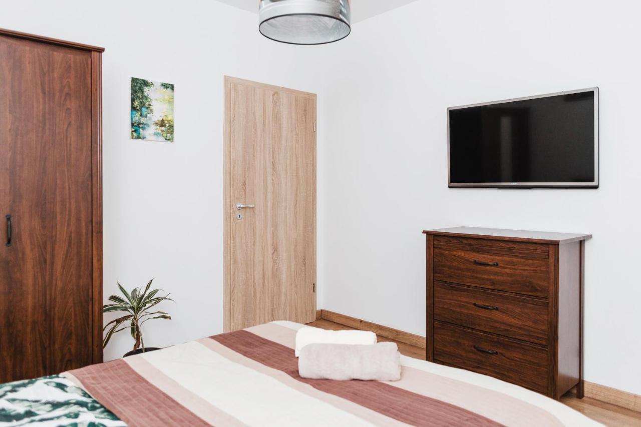 City View Apartment With Free Parking Cluj-Napoca Buitenkant foto