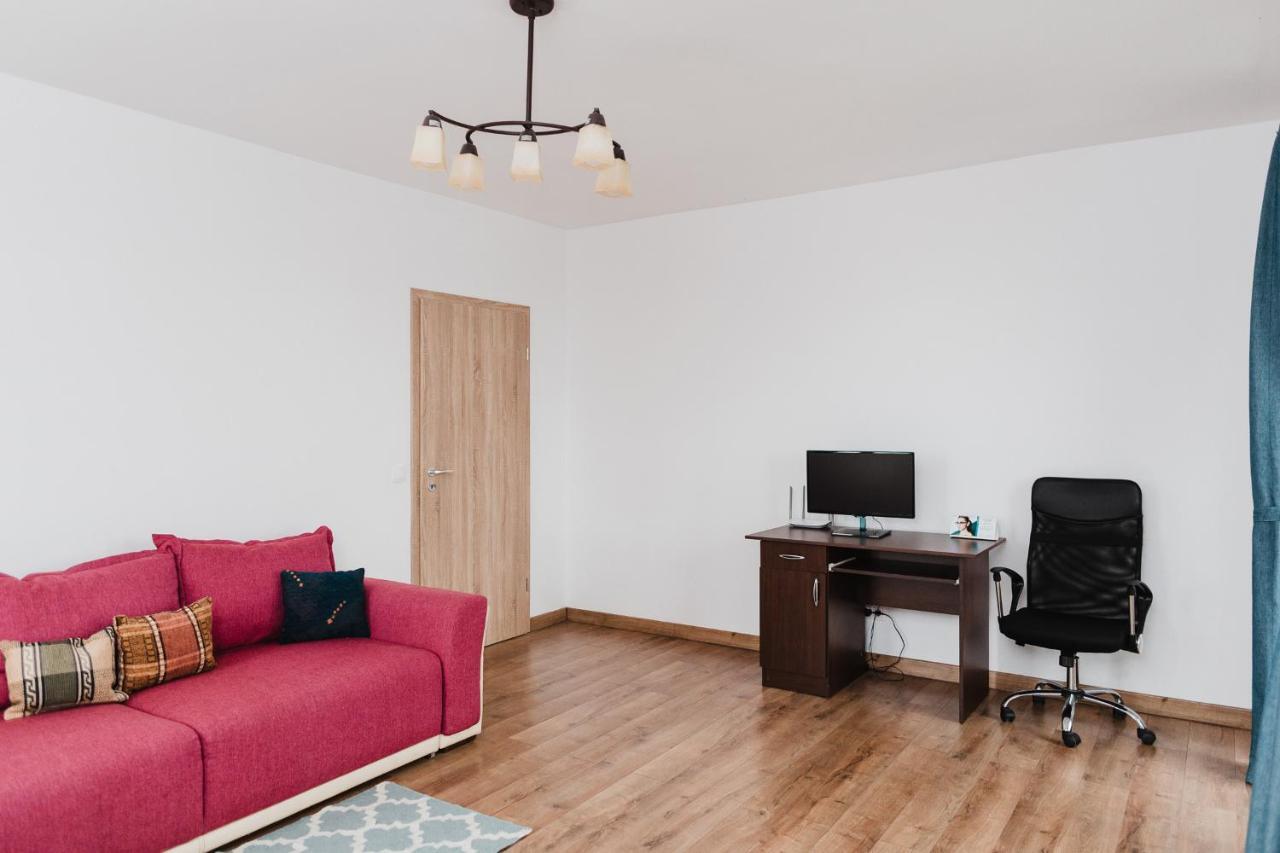 City View Apartment With Free Parking Cluj-Napoca Buitenkant foto